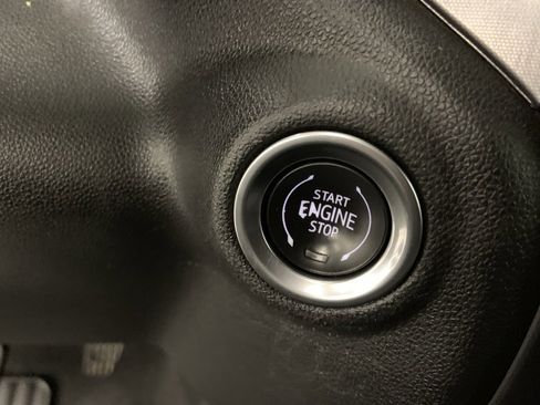 Used 2020 GMC Sierra 1500 SLE w/ SLE Value Package image 28