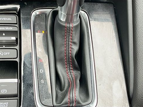 Used 2024 Acura Integra A-Spec image 17