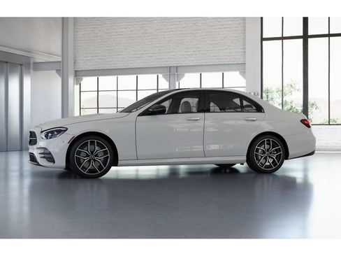 Used 2021 Mercedes-Benz E 350 4MATIC Sedan image 37