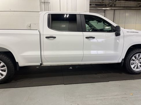 Certified 2022 Chevrolet Silverado 1500 Custom image 12