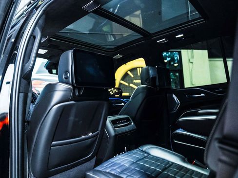 Used 2024 Cadillac Escalade V image 23