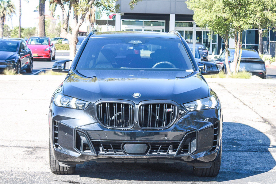 Used 2025 BMW X5 M60i AWD/4WD image 2