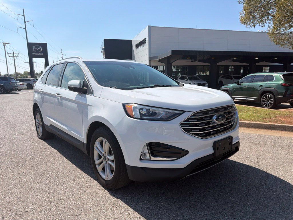 Used 2020 Ford Edge SEL w/ Convenience Package FWD image 3