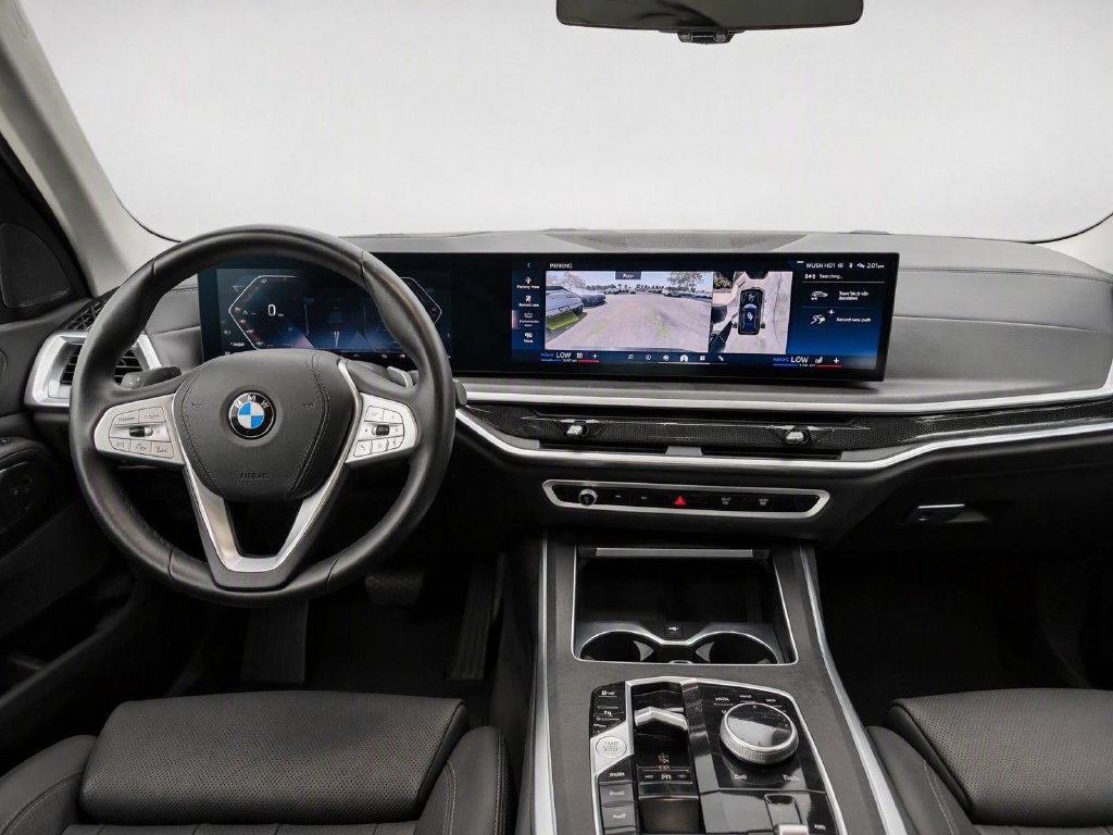 Certified 2025 BMW X7 xDrive40i AWD/4WD image 34