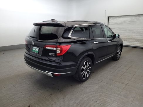 Used 2022 Honda Pilot Touring image 9