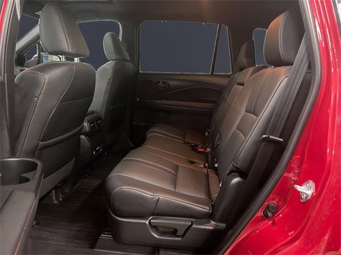 Certified 2025 Honda Passport TrailSport image 13