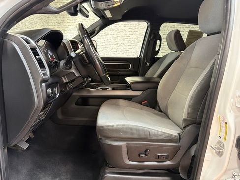 Used 2024 RAM 2500 Big Horn w/ Off Road Package AWD/4WD image 23