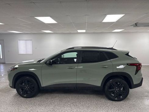 New 2026 Chevrolet Trax ACTIV w/ Sunroof Package image 4