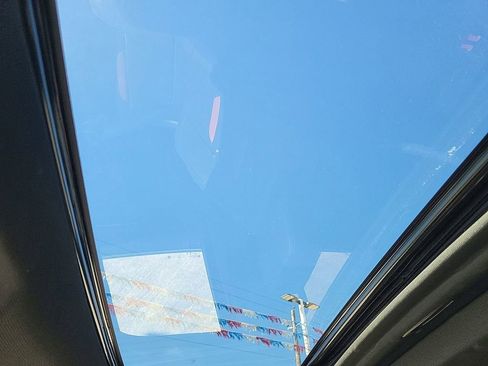 Used 2024 GMC Sierra 1500 AT4 w/ Technology Package image 16