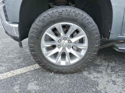 Certified 2020 Chevrolet Silverado 1500 LTZ AWD/4WD image 10
