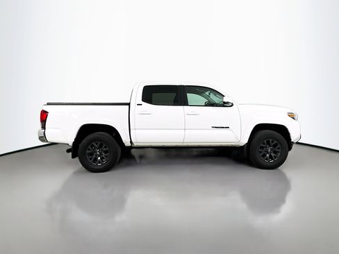 Used 2023 Toyota Tacoma SR5 w/ SR5 Appearance Package RWD image 8