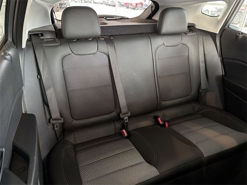 Certified 2025 Chevrolet Trax LT w/ LT Convenience Package image 16