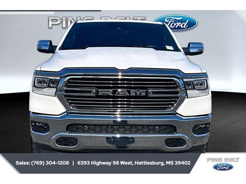 Used 2023 RAM 1500 Laramie AWD/4WD image 3