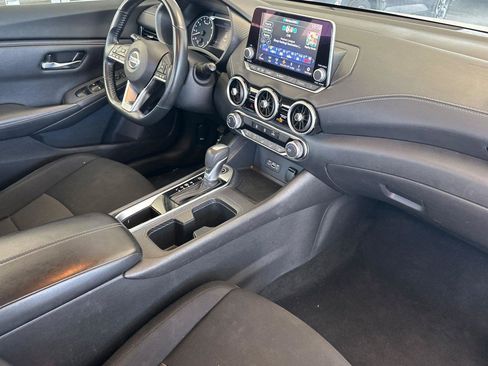 Certified 2023 Nissan Sentra SV FWD image 15