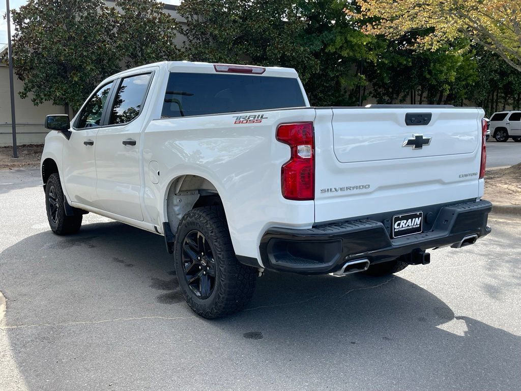 Used 2023 Chevrolet Silverado 1500 Custom Trail Boss AWD/4WD image 5