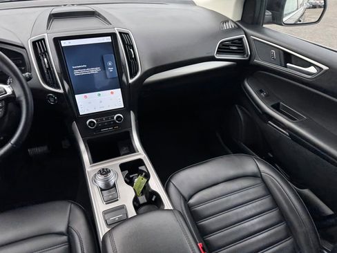 Certified 2024 Ford Edge SEL w/ Convenience Package image 20