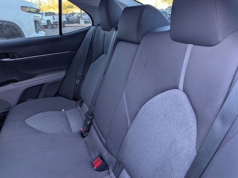 Used 2021 Toyota Camry LE image 9