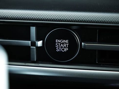 Used 2024 Hyundai Santa Fe SE image 35