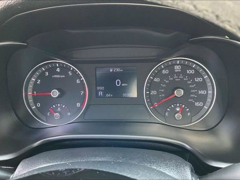 Used 2021 Kia Forte GT-Line image 10