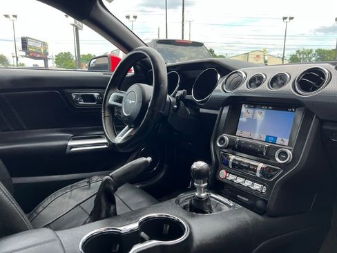 Used 2017 Ford Mustang GT Premium w/ GT Performance Package image 26