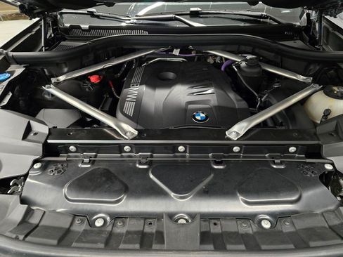 Used 2024 BMW X7 xDrive40i w/ Executive Package AWD/4WD image 13