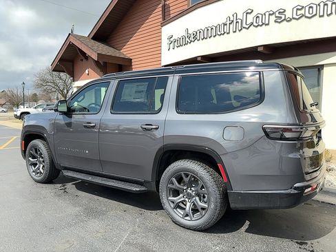 New 2026 Jeep Grand Wagoneer 4WD image 23