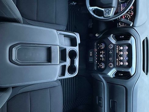 Used 2020 Chevrolet Silverado 1500 LT w/ All-Star Edition image 18