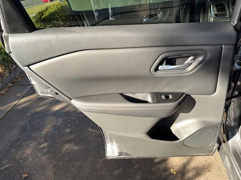 New 2026 Nissan Rogue SV image 30