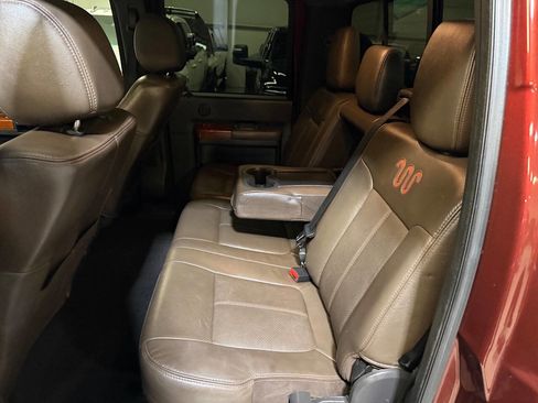 Used 2015 Ford F350 King Ranch w/ King Ranch w/Chrome Package image 7