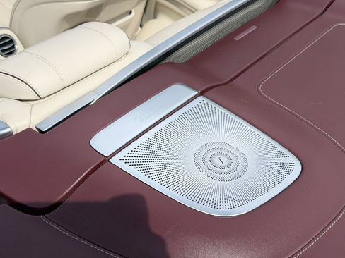 Used 2018 Mercedes-Benz S 560 Cabriolet image 14