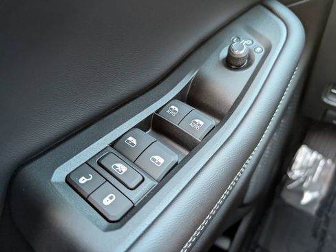 New 2025 Jeep Grand Cherokee Limited w/ Black Appearance Package image 33