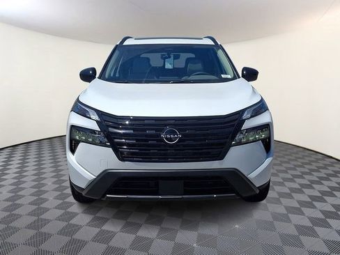 New 2026 Nissan Rogue SV FWD image 2