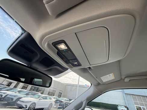 Used 2025 Ford Expedition Max Active image 32