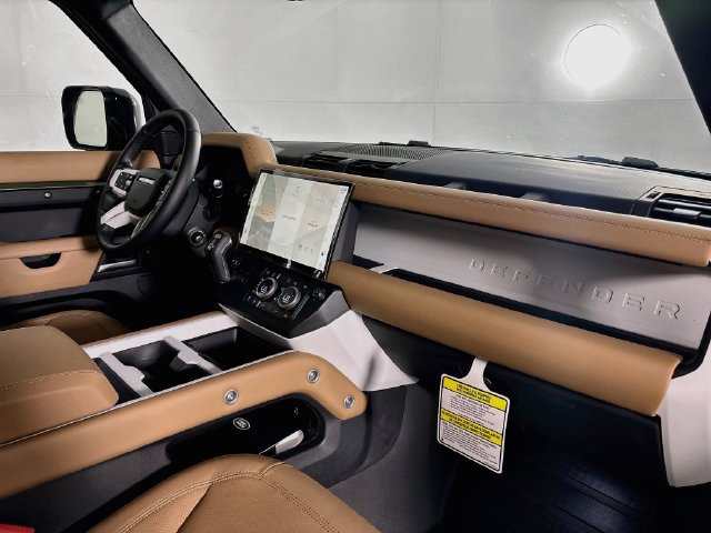 New 2026 Land Rover Defender 110 X-Dynamic SE AWD/4WD image 27