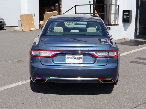 Used 2018 Lincoln Continental Select FWD image 9