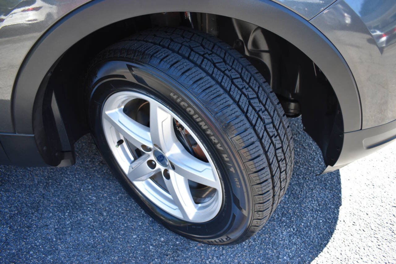 Used 2019 Ford Explorer XLT FWD image 44