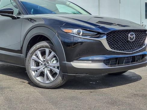 Used 2025 MAZDA CX-30 AWD 2.5 S w/ Preferred Package image 2