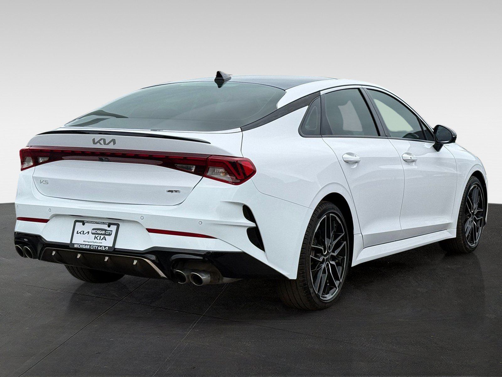 Used 2024 Kia K5 GT w/ GT1 Package FWD image 5