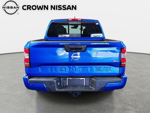 Used 2024 Nissan Frontier SV w/ SV Convenience Package RWD image 6