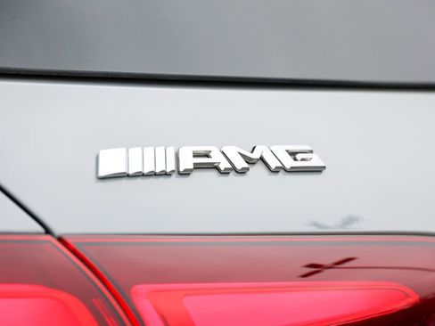 Used 2026 Mercedes-Benz GLE 53 AMG 4MATIC image 36