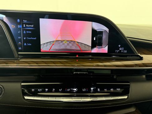 Used 2023 Cadillac Escalade Sport Platinum w/ LPO, ONYX Package AWD/4WD image 25