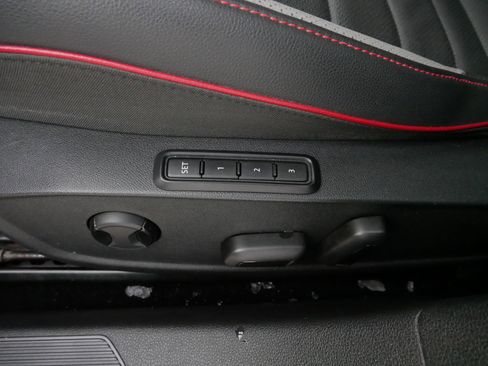 Certified 2023 Volkswagen GTI SE image 20