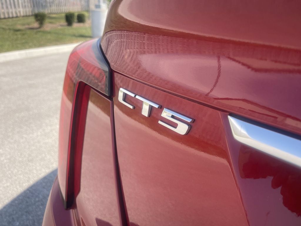 Used 2023 Cadillac CT5 Luxury AWD/4WD image 3