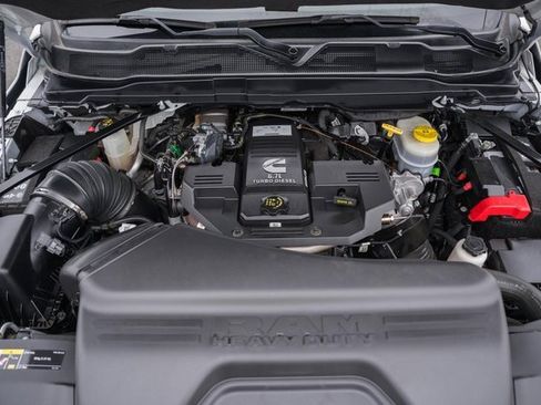 Used 2023 RAM 3500 Limited image 25