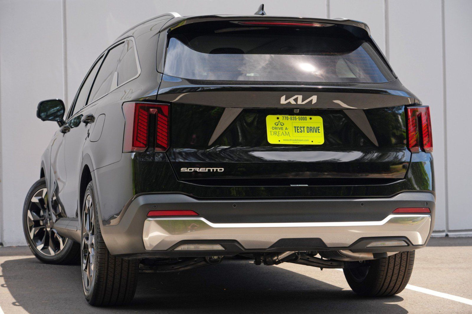 Used 2024 Kia Sorento SX FWD image 6