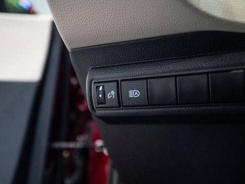 Certified 2024 Toyota Corolla LE image 22