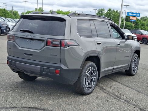 New 2026 Jeep Cherokee Laredo AWD/4WD image 4