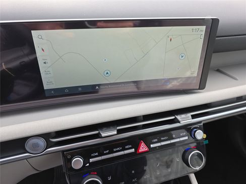 New 2026 Hyundai Tucson SEL image 16