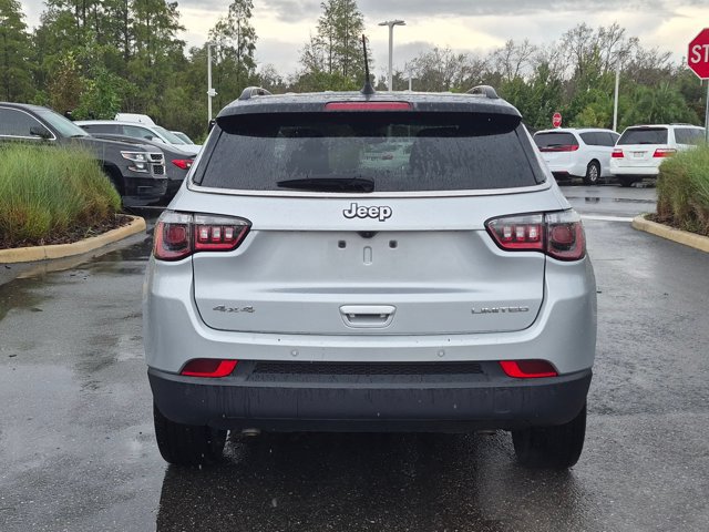 Used 2025 Jeep Compass Limited AWD/4WD image 6