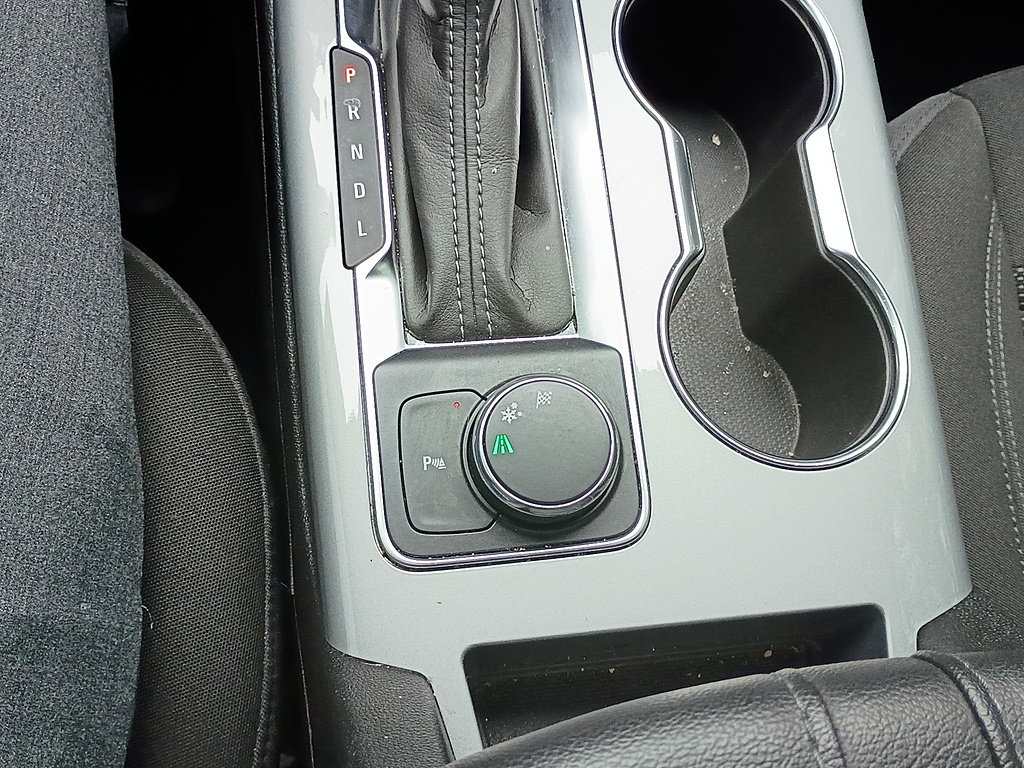 Used 2020 Chevrolet Blazer LT FWD image 25